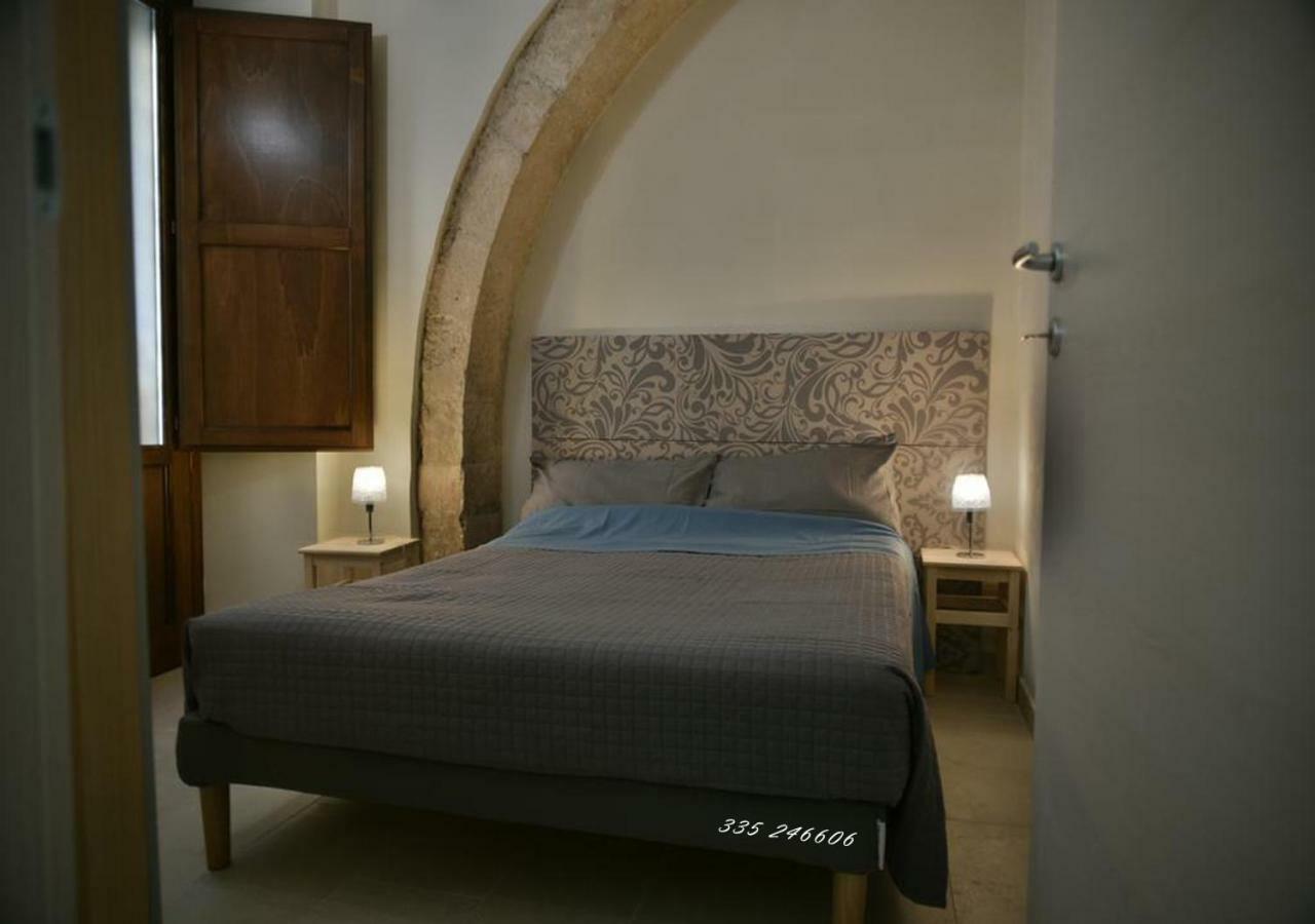 Il Vinile Apartment Сиракузы Экстерьер фото